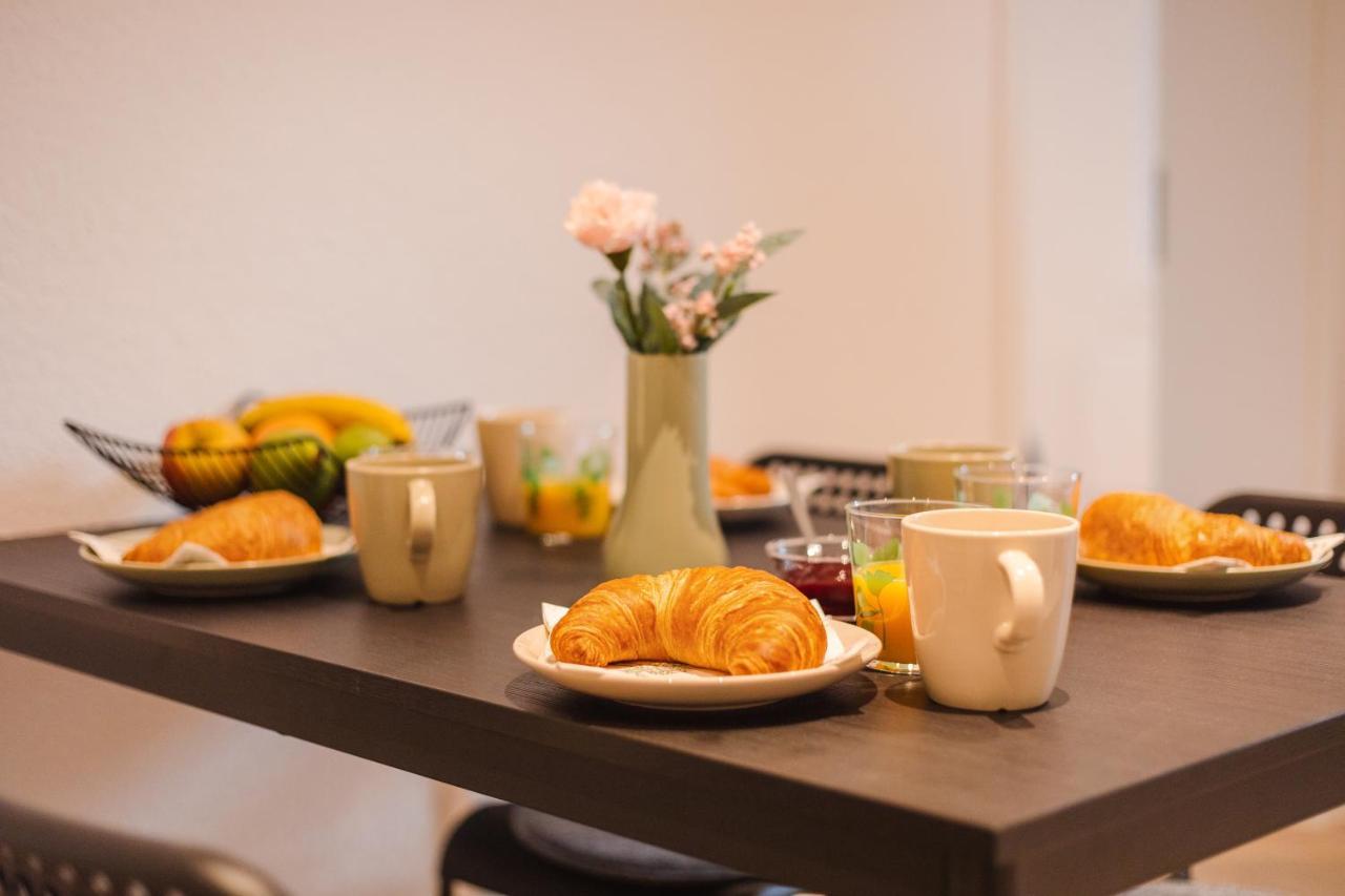 World Of Rooms - Apartment Paris Касел Екстериор снимка
